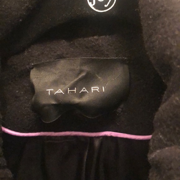 Tahari wool black womens coat with ruffle collar - Picture 6 of 8